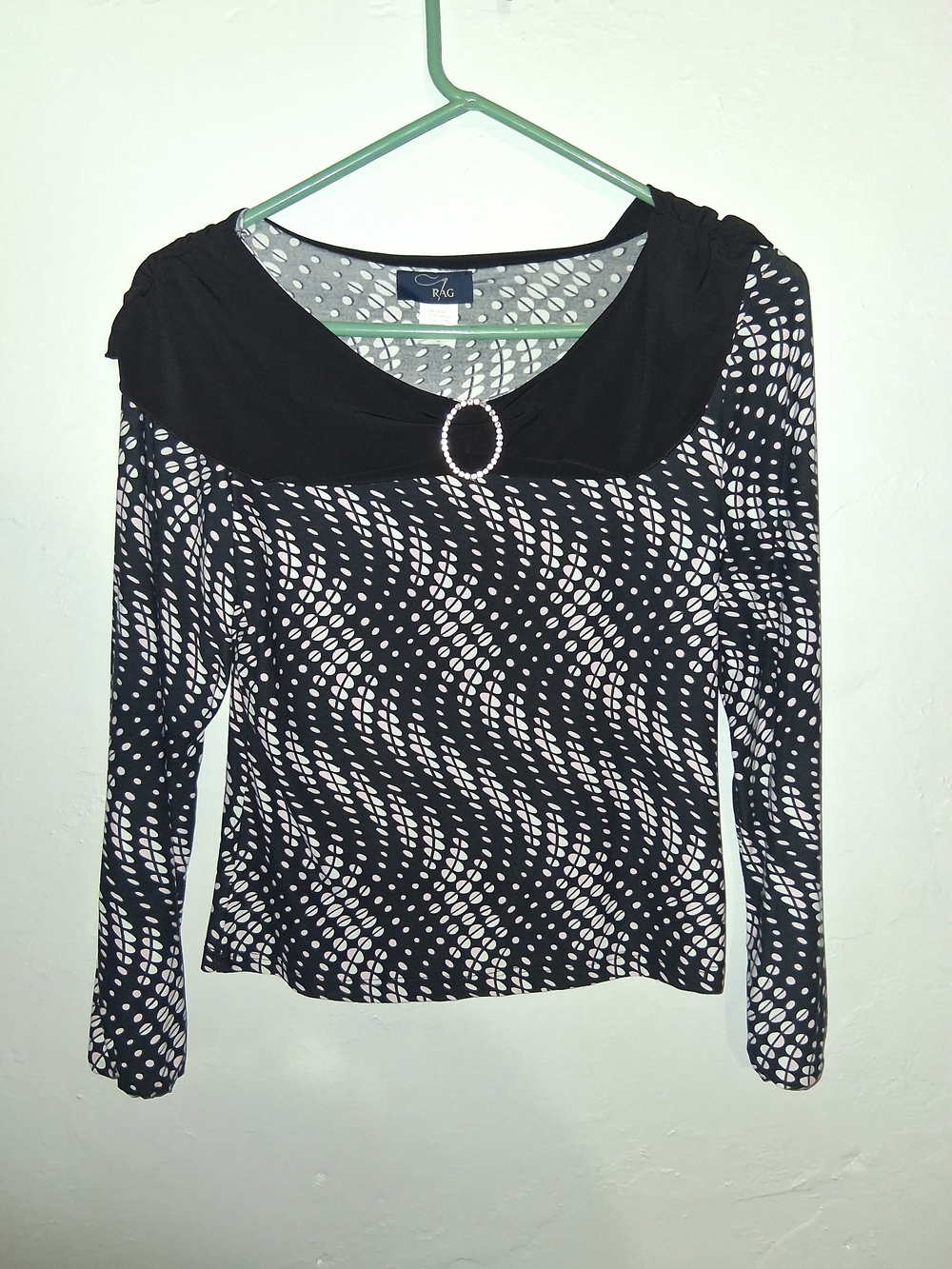 RAG Black & White Long-Sleeve Tee with Decorative Brooch